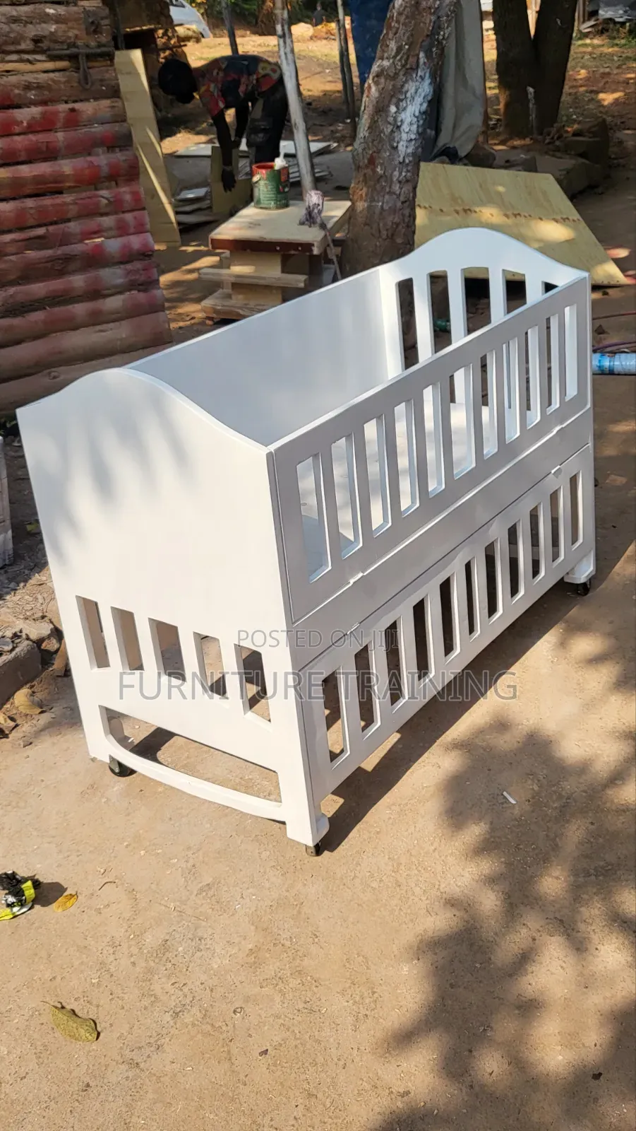 It's Baby Cot /Baby Bed White Color
