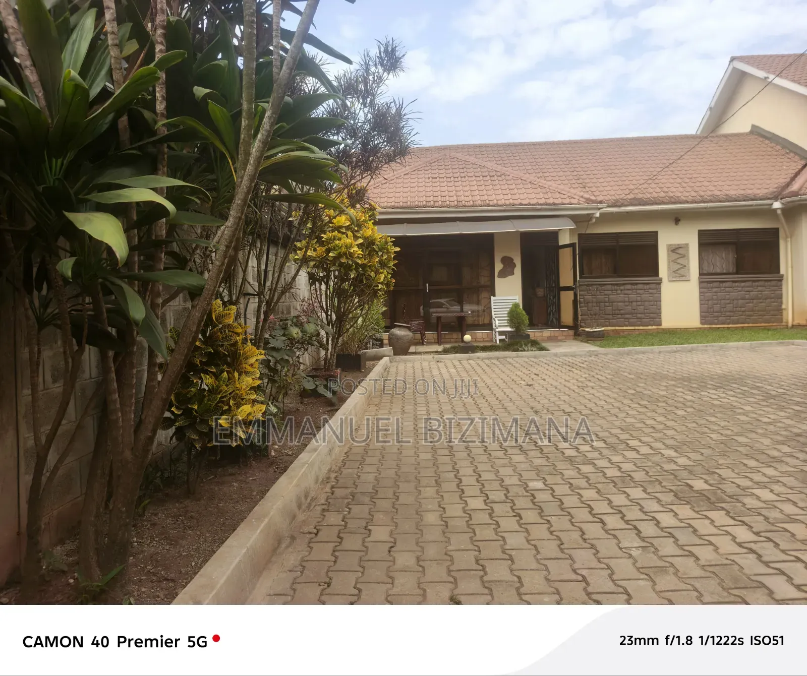 Furnished 3bdrm Bungalow in Kira, Central Division for sale