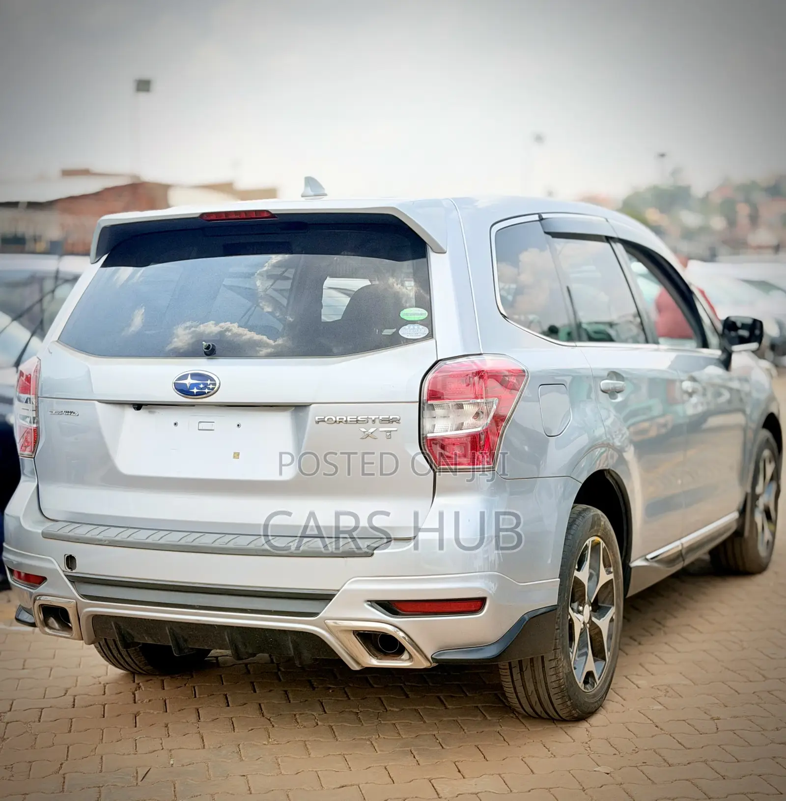 Subaru Forester 2.0XT Premium 4dr SUV AWD (2.0L 4cyl Turbo CVT) 2014