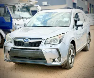 Subaru Forester 2.0XT Premium 4dr SUV AWD (2.0L 4cyl Turbo CVT) 2014