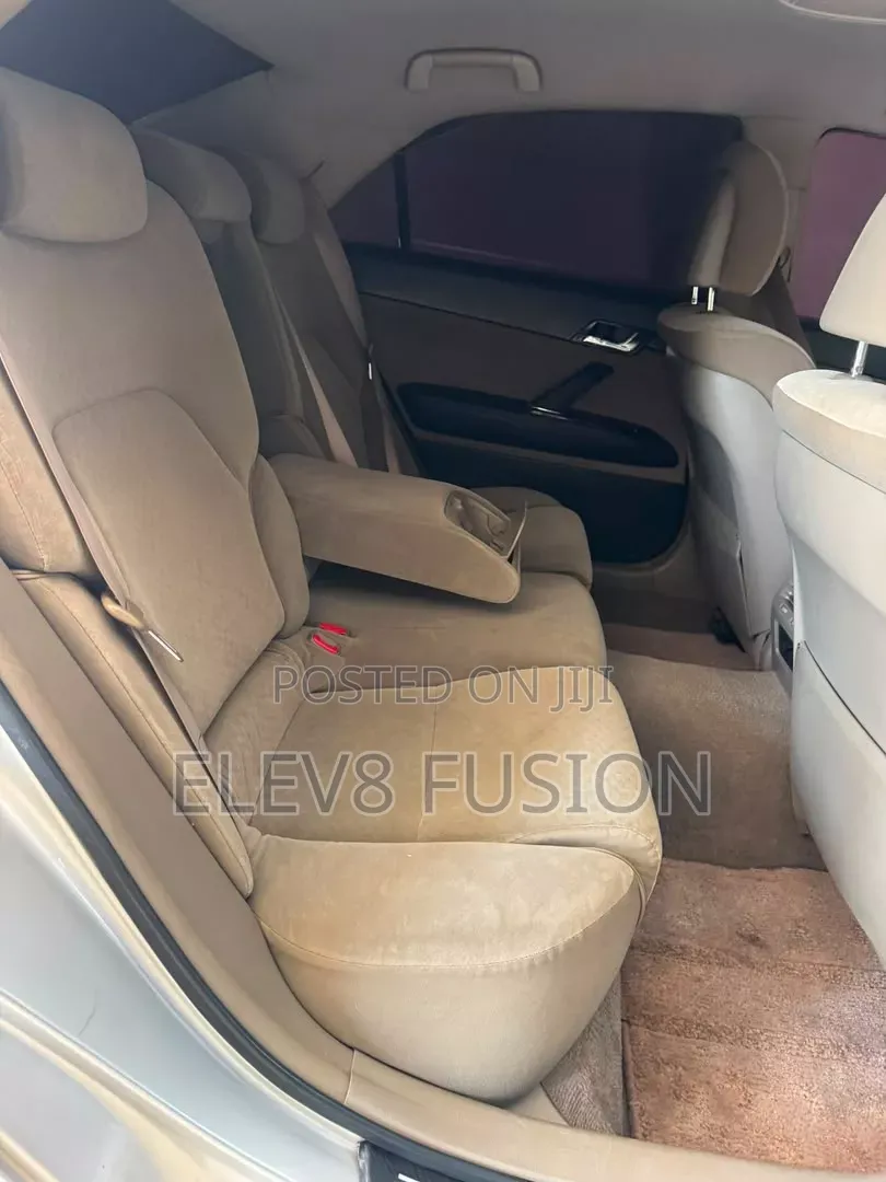 Toyota Mark X 2009 Gray