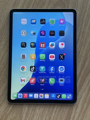 Apple iPad Pro (2022) 256 GB Silver