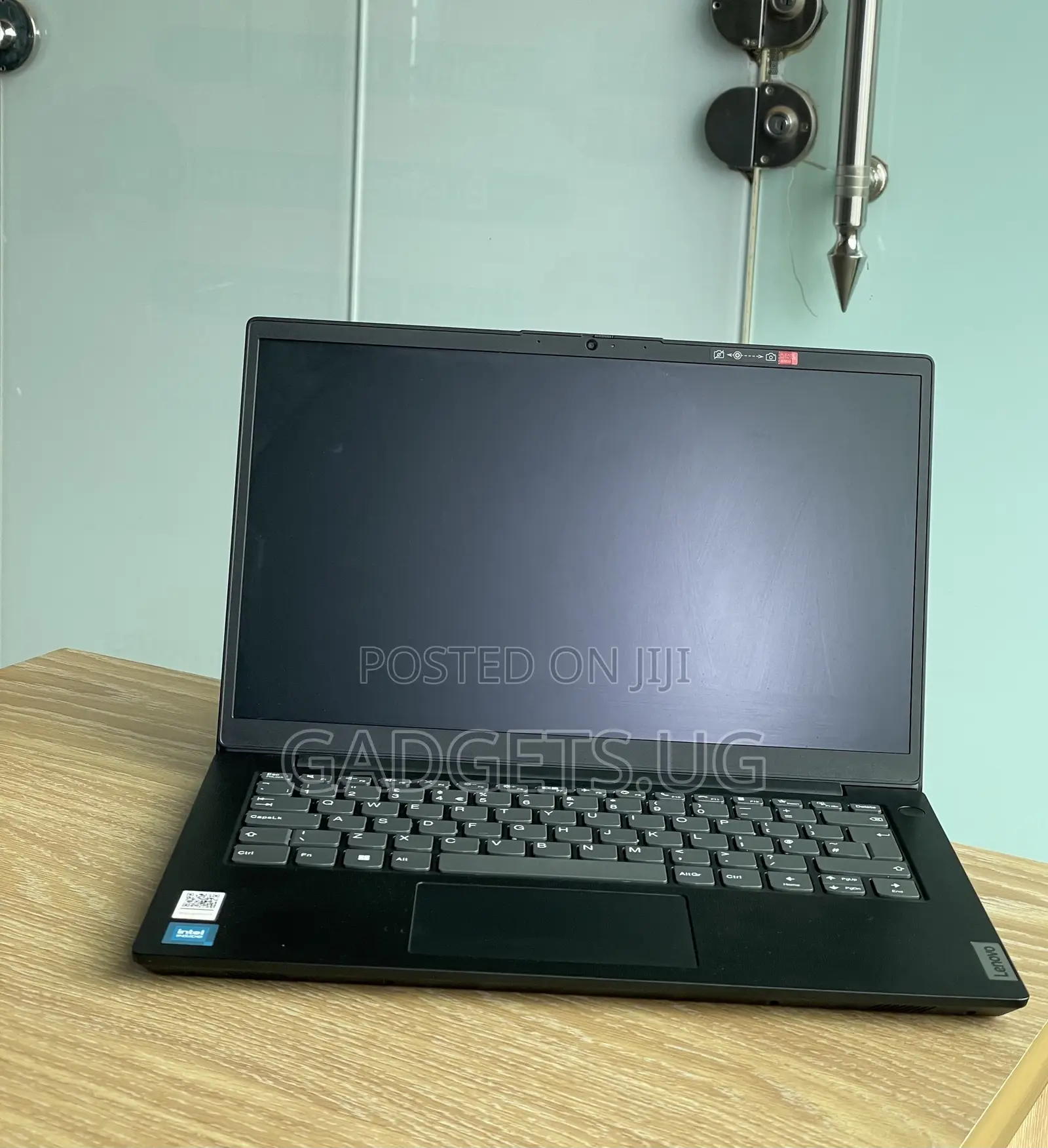 Laptop Lenovo IdeaPad 1 4GB Intel Celeron SSD 140GB