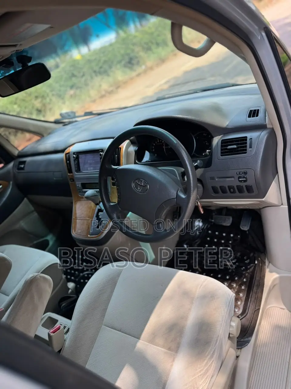 Toyota Alphard 2.4 Petrol AWD 2007 Silver