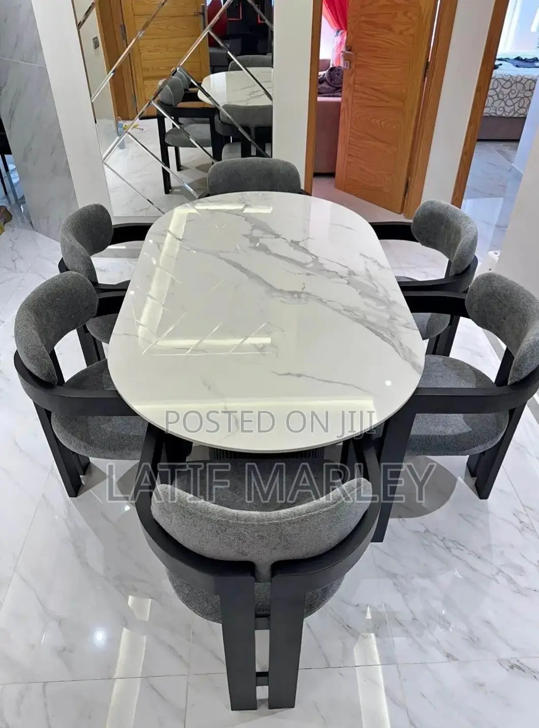 Dinning Table