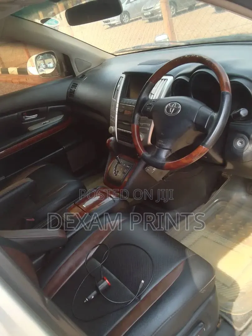 Toyota Harrier 2006 Silver