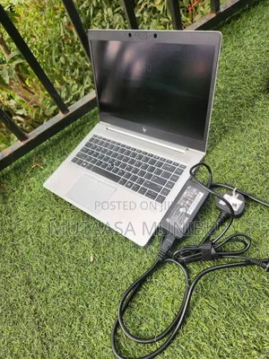 New Laptop HP EliteBook 745 8GB Intel Core i5 SSD 256GB