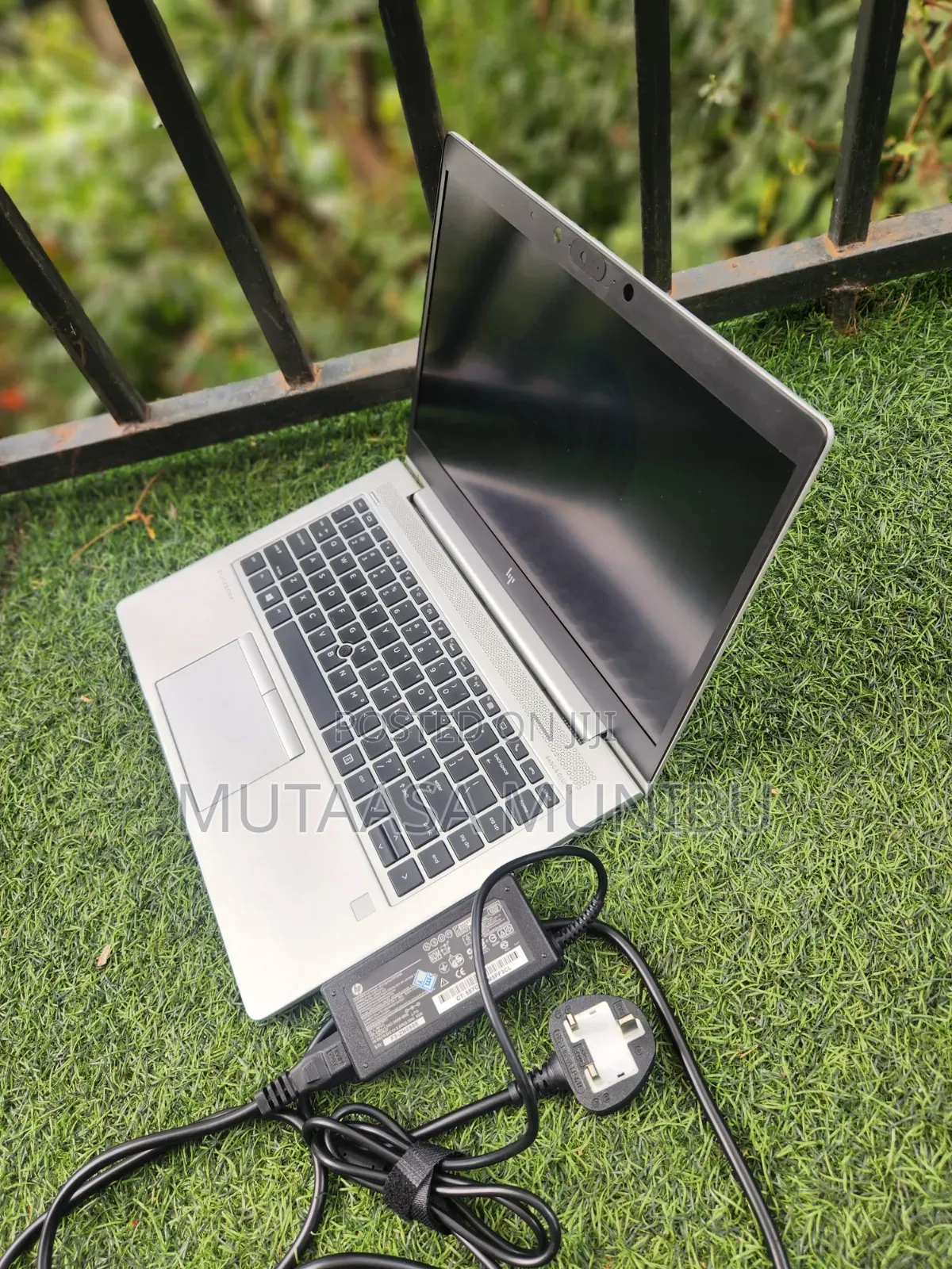New Laptop HP EliteBook 745 8GB Intel Core i5 SSD 256GB