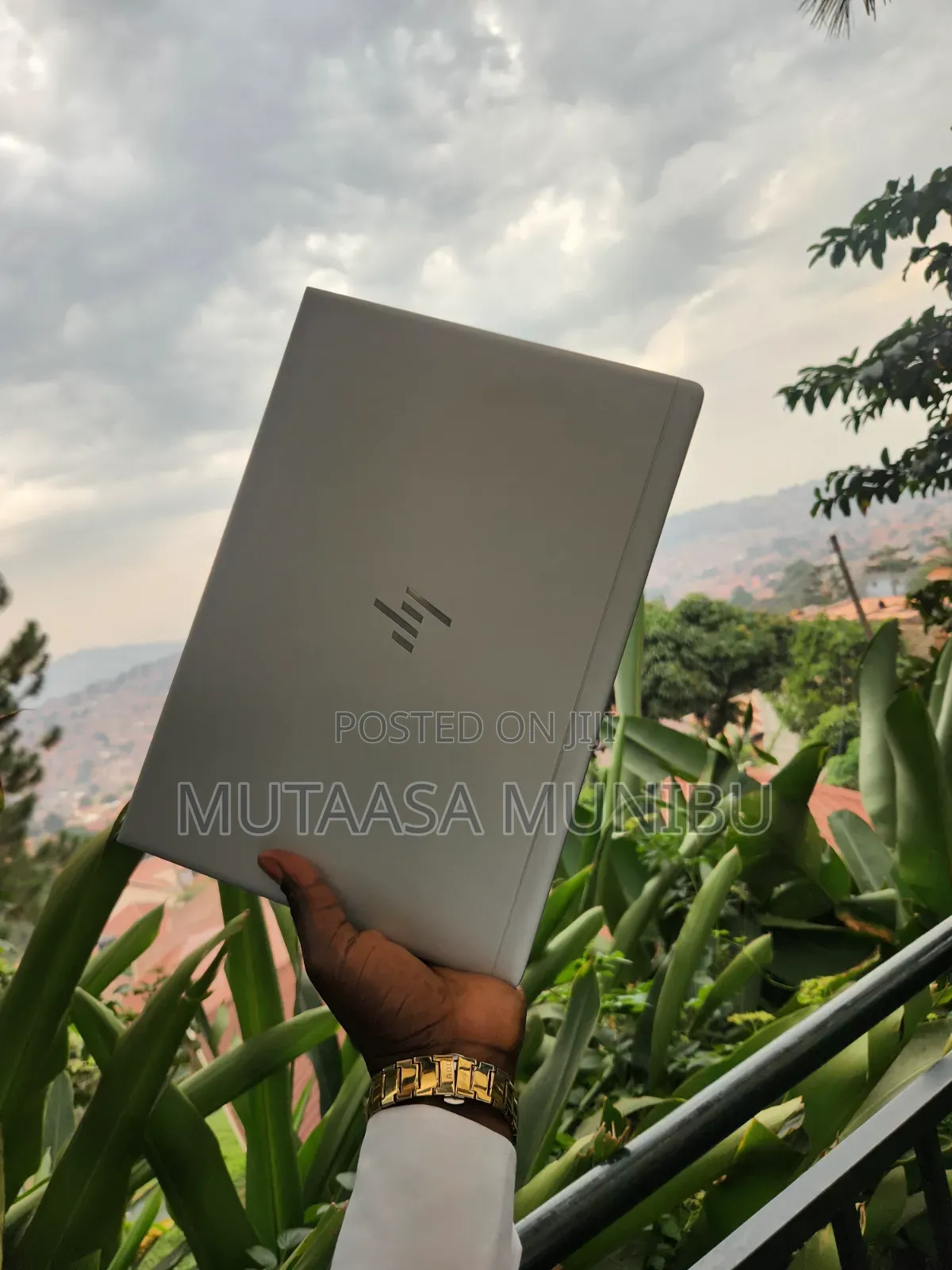 New Laptop HP EliteBook 745 8GB Intel Core i5 SSD 256GB