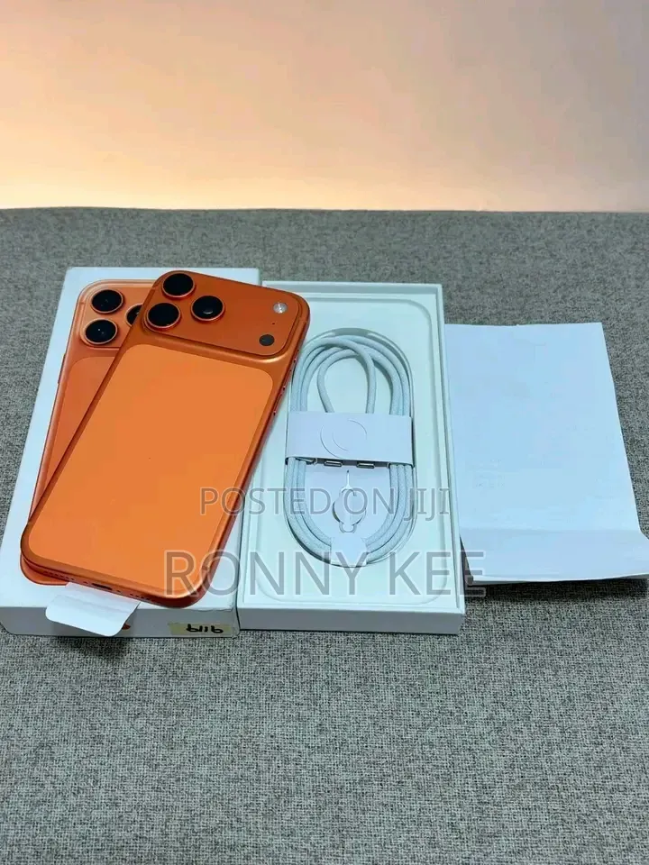 New Apple iPhone 17 Pro Max 256 GB Orange