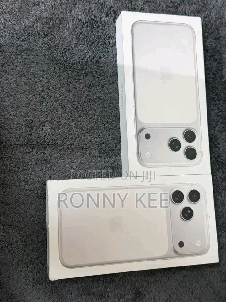 New Apple iPhone 17 Pro Max 256 GB White