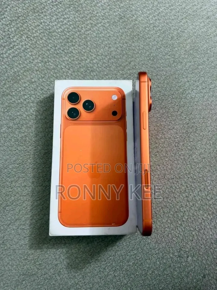 New Apple iPhone 17 Pro Max 256 GB Orange