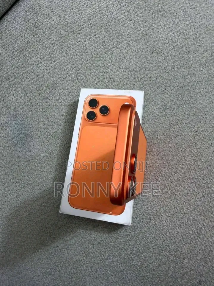 New Apple iPhone 17 Pro Max 256 GB Orange