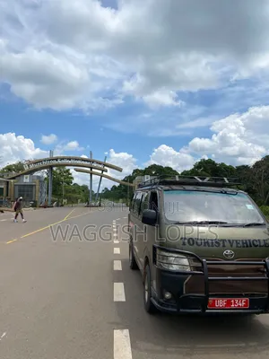 Toyota Grand HiAce 2002