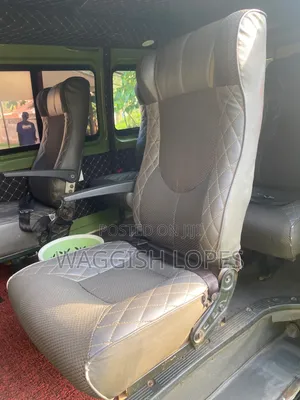 Toyota Grand HiAce 2002