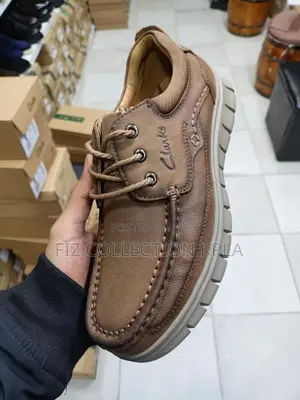 Clarks Brown Leather Ridged Sole Lace-Up Shoes