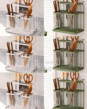 Versatile, Wall-Mounted Kitchen Organizer