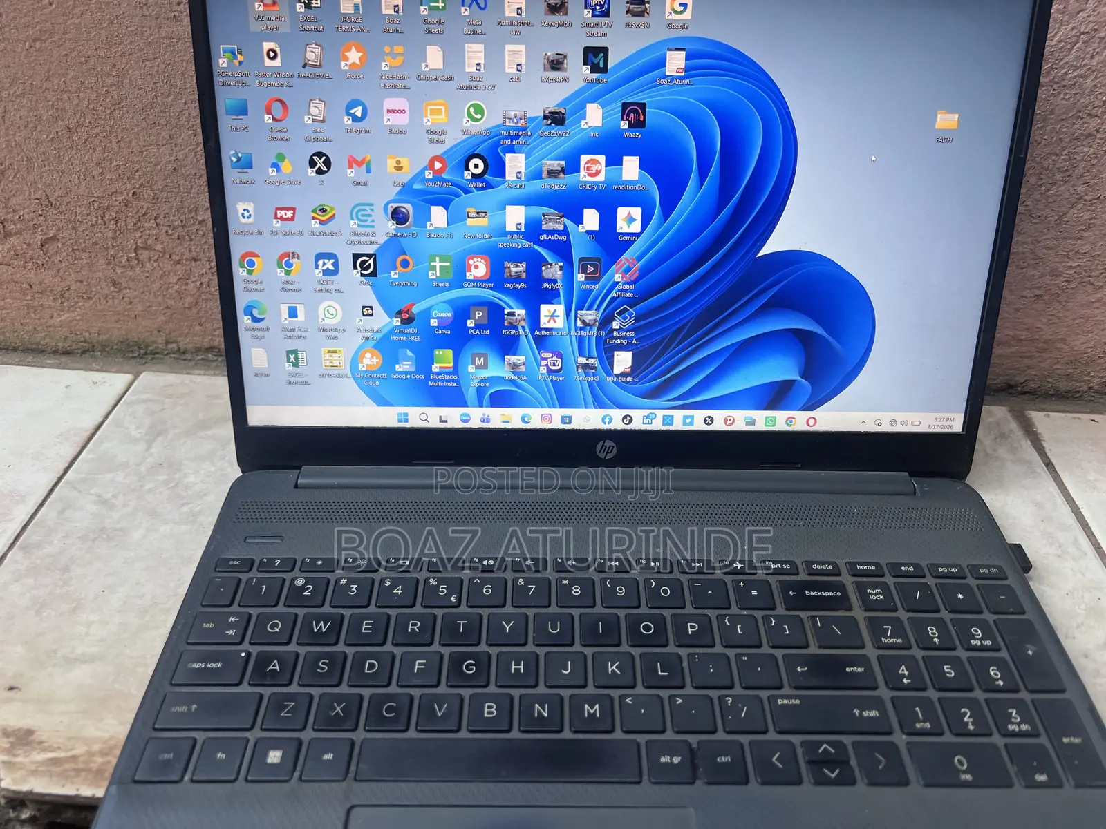 Laptop HP 250 G10 8GB Intel Core i3 SSD 250GB