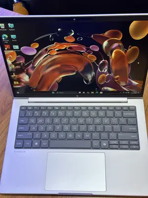 New Laptop HP EliteBook 8 G1i 16GB AMD Ryzen 7 SSD 512GB