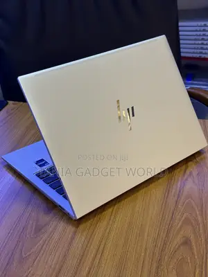 Laptop HP EliteBook 830 G9 16GB Intel Core i5 SSD 512GB