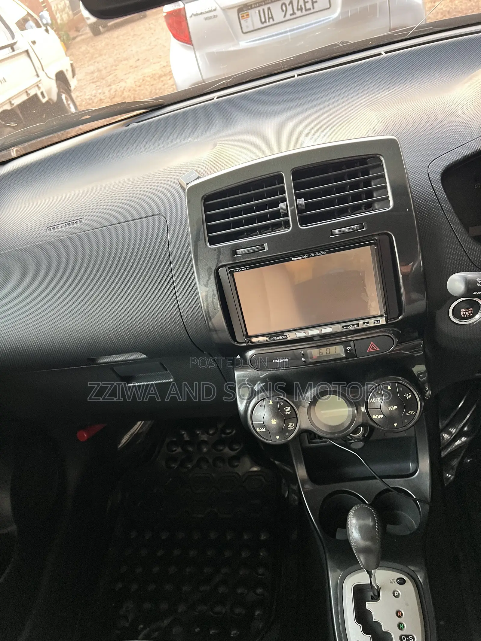 Toyota IST 2010 White