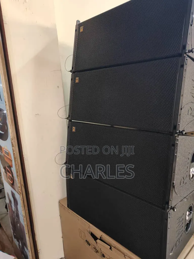 Line Array Speakers