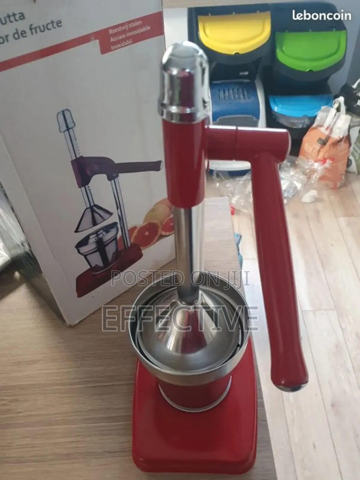 Manual Hand-Press Citrus Juicer