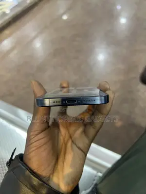 Apple iPhone 15 Pro 256 GB Blue