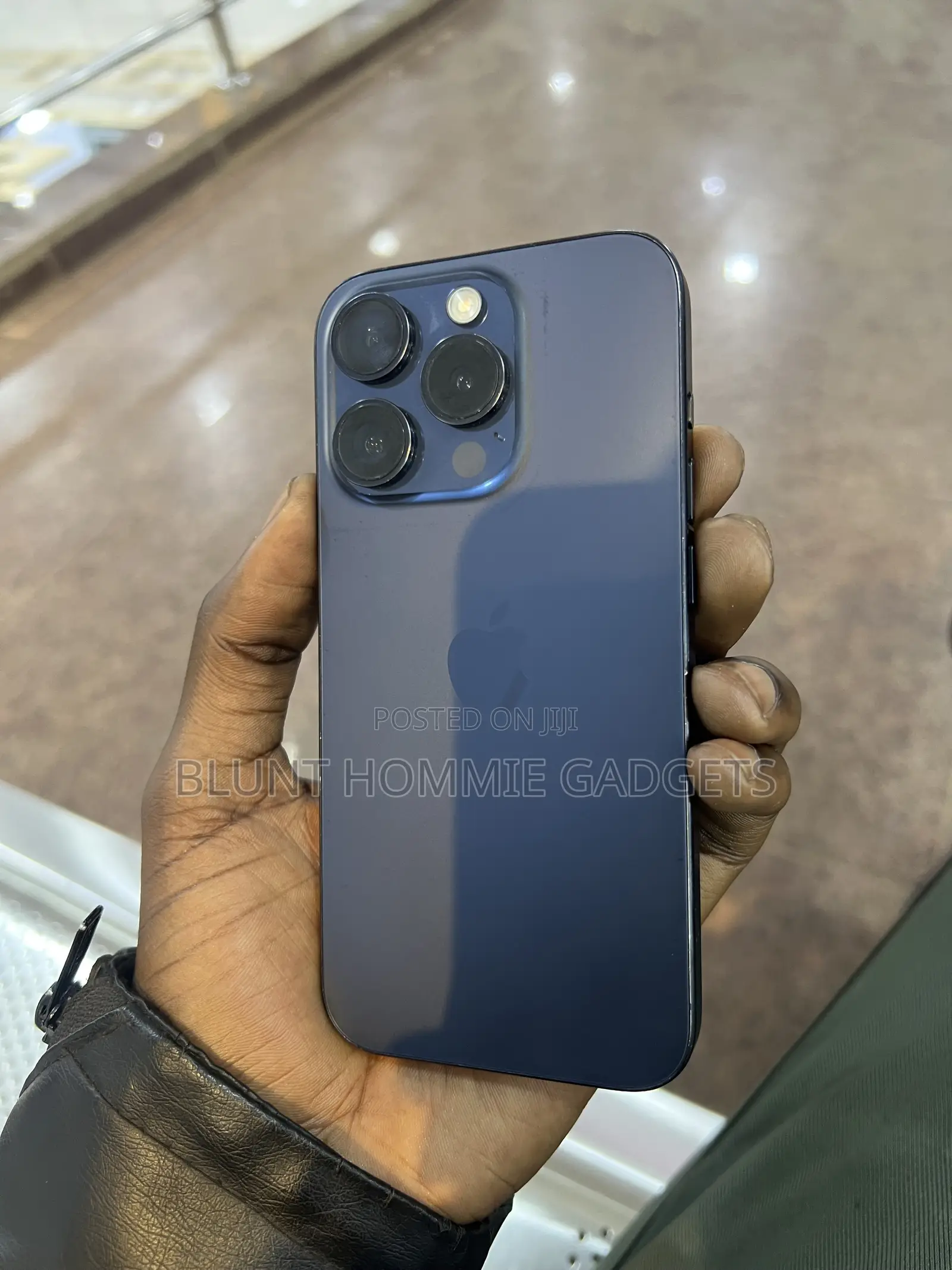 Apple iPhone 15 Pro 256 GB Blue