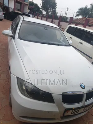 BMW 320i 2009 White