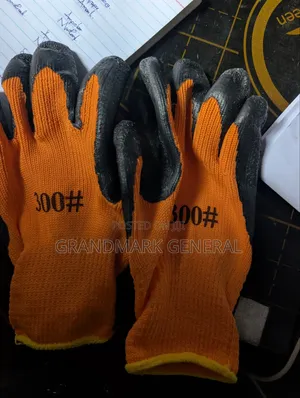 A Dozen of Protective Gloves