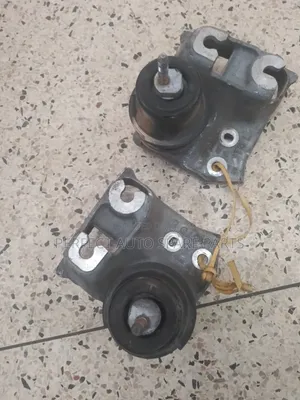 Subaru Legacy Impreza Engine Mauntings Original Japan in Stock