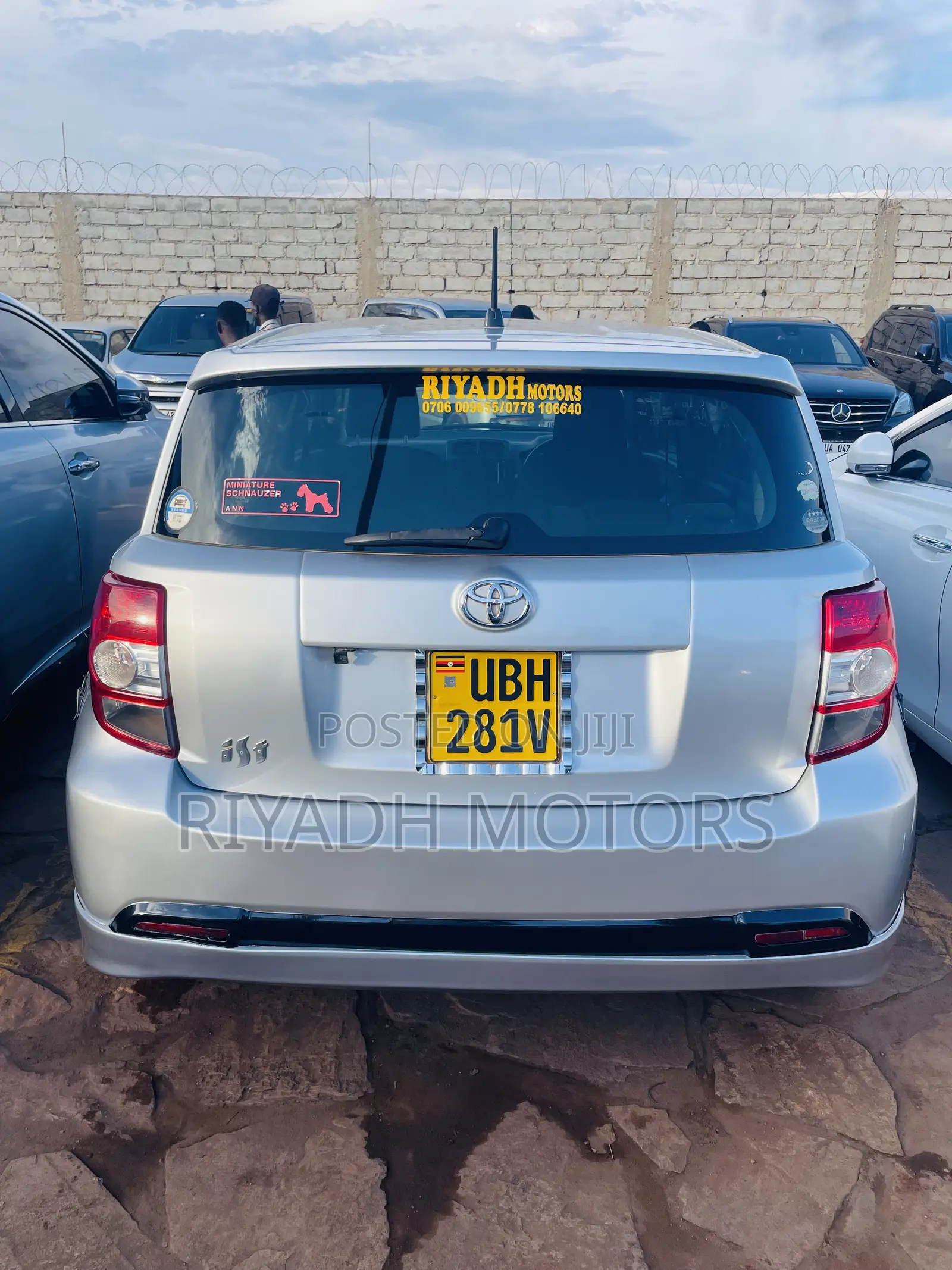 Toyota IST 2008 Silver