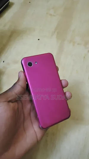 Sharp Aquos R Compactn SHV41 32 GB Pink