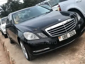Mercedes-Benz E300 2012 Black