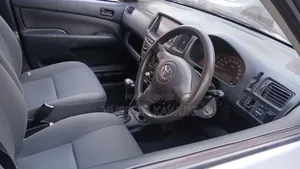 Toyota Succeed 2006 Silver