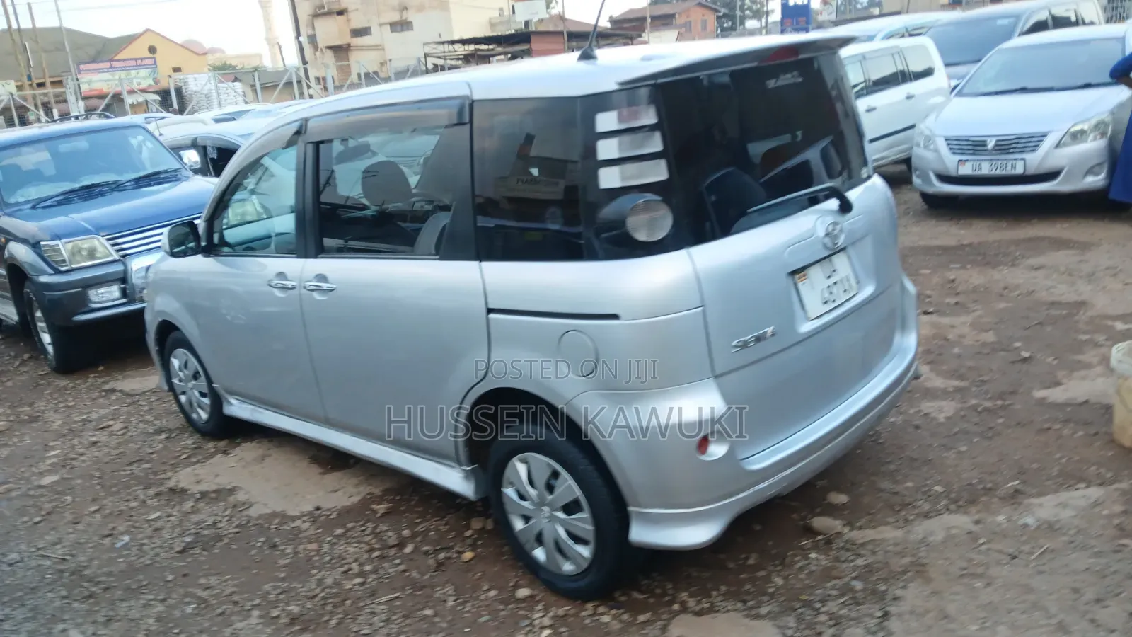 Toyota Sienta 2008 Silver