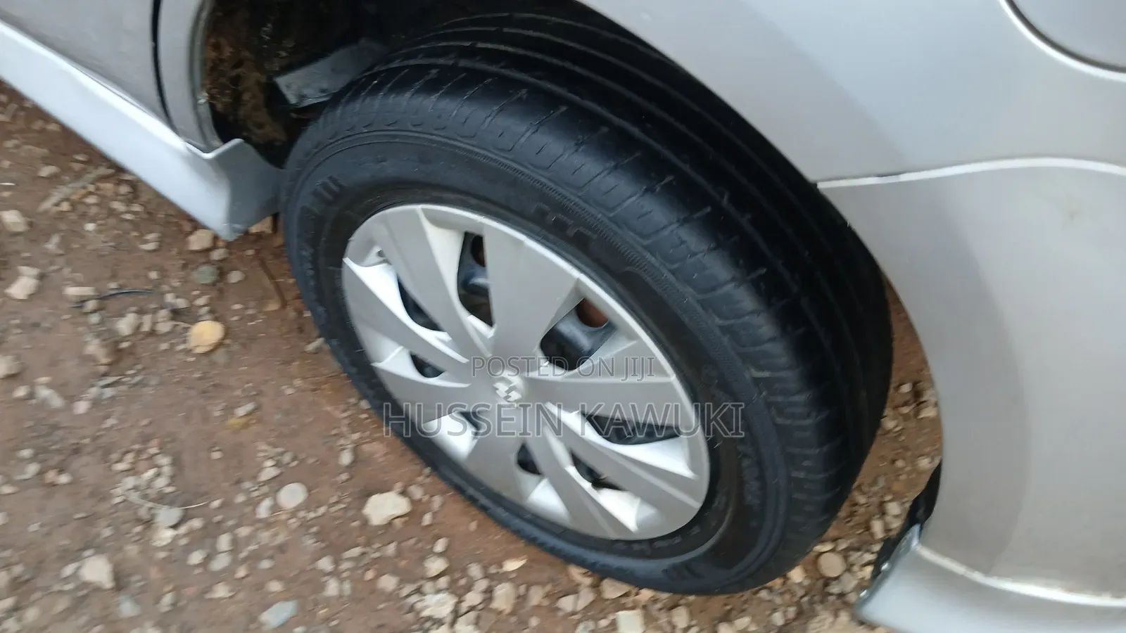 Toyota Sienta 2008 Silver