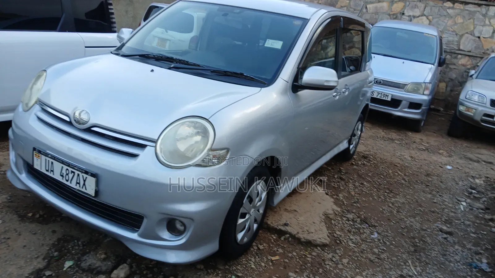 Toyota Sienta 2008 Silver