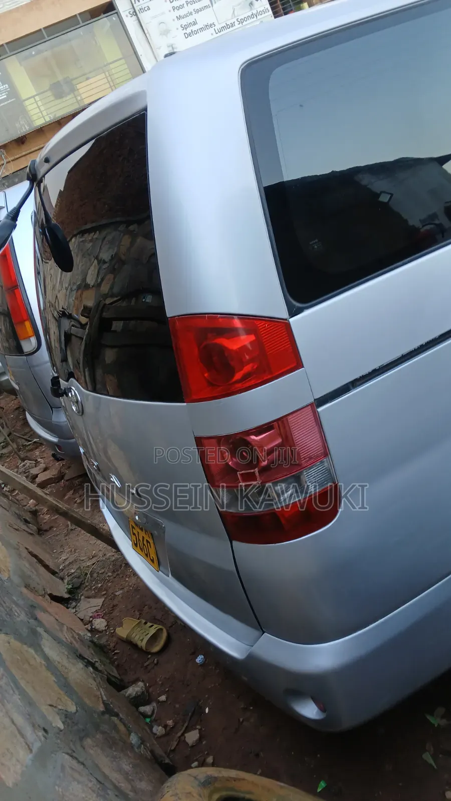 Toyota Noah 2005 Silver