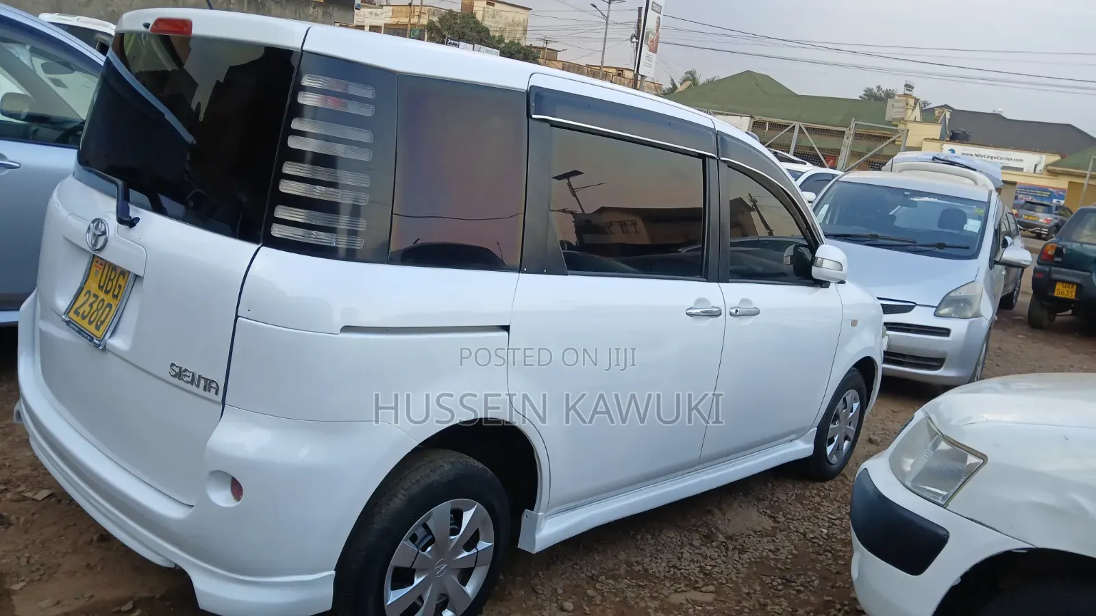Toyota Sienta 2006 White