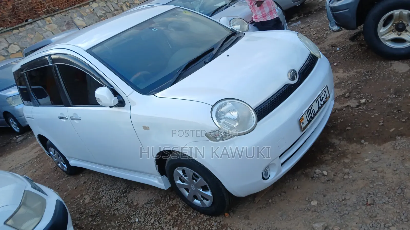 Toyota Sienta 2006 White
