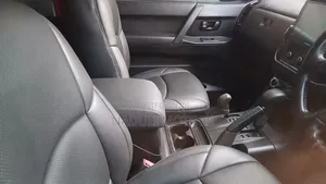 Mitsubishi Pajero 2008