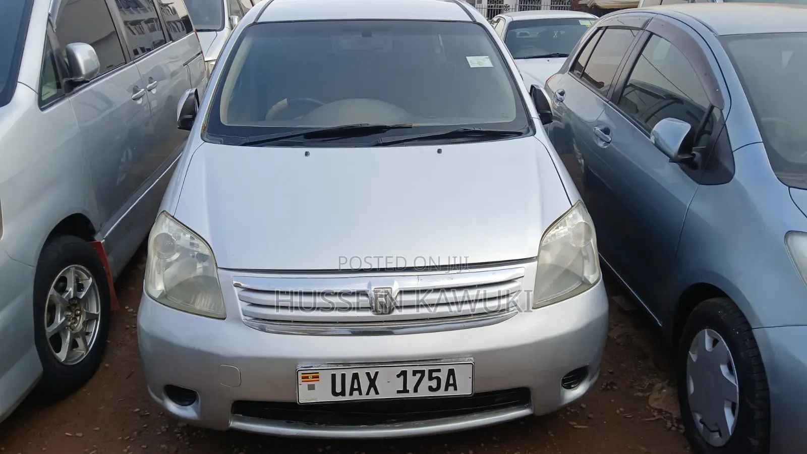 Toyota Raum 2005 Silver