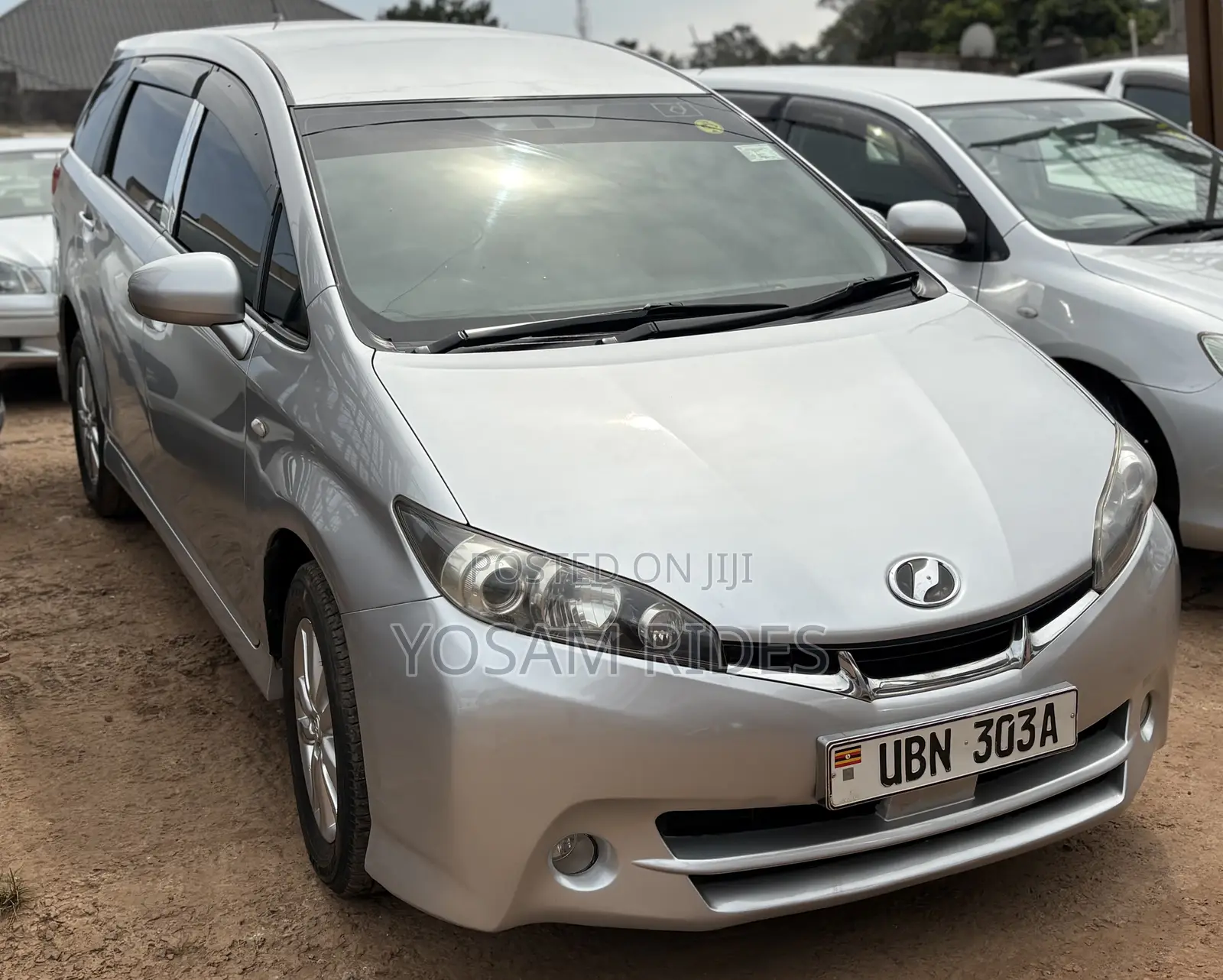 Toyota Wish 2012 Silver