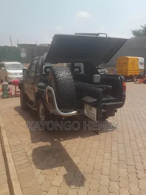 Isuzu MU-X 2013 Blue