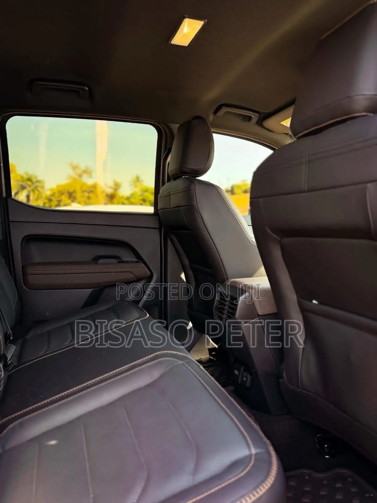 Volkswagen Amarok 2025 Silver
