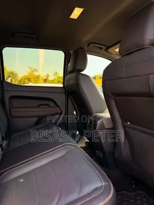 Volkswagen Amarok 2025 Silver