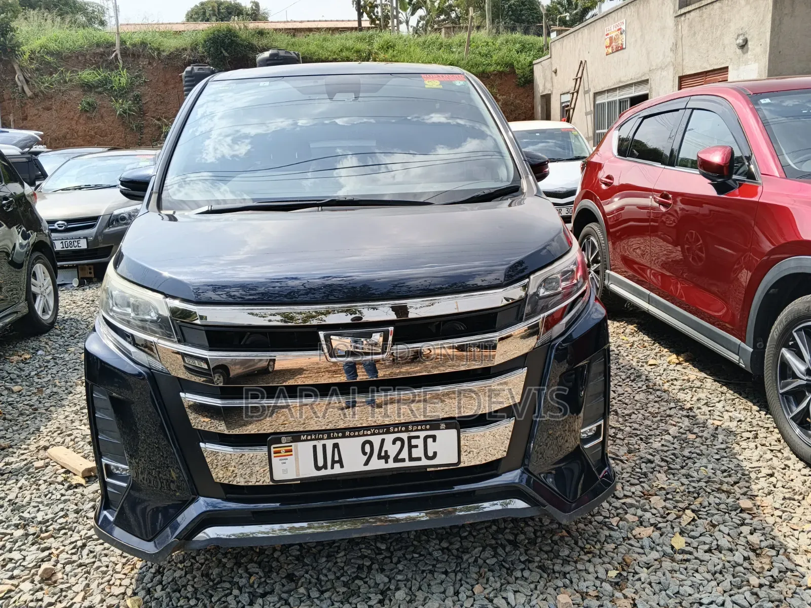 Toyota Noah 2017 Black