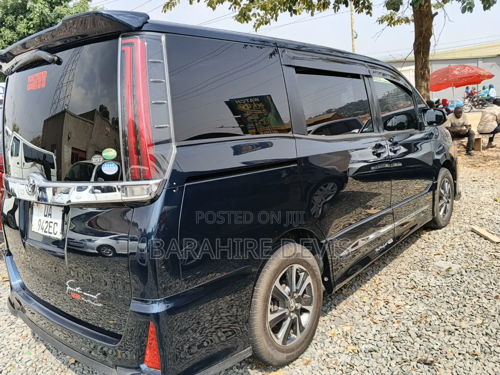 Toyota Noah 2017 Black